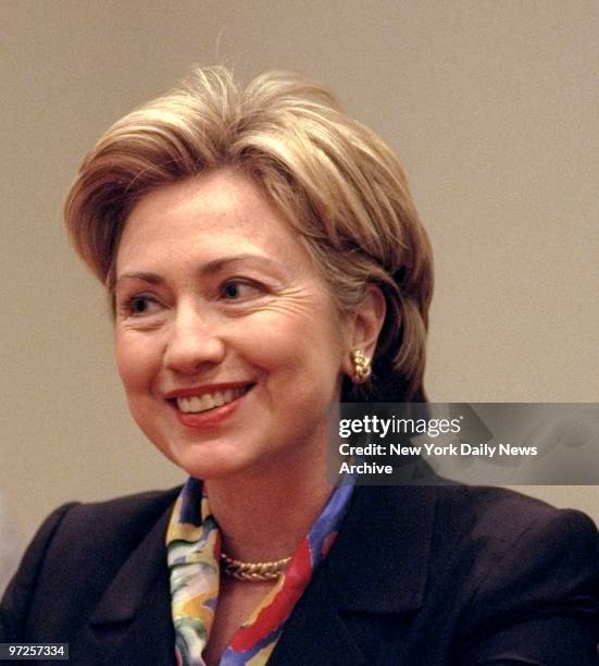 Hillary Running 3,958 Running Board Stock Photos, High-Res Pictures, and Images - Getty ...