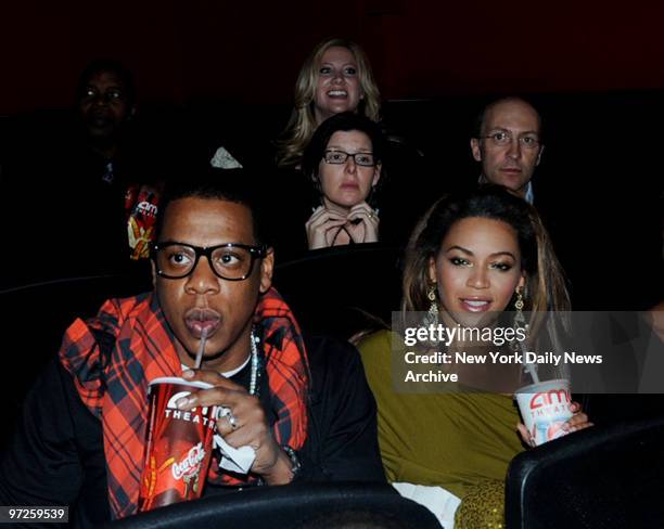 Beyonce and Jay Z seasted at the Lincoln Square Movie Theater for the World Premiere of "Notorious"..??