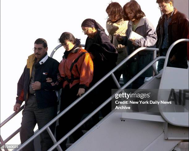 Flight 990 93点のエジプト航空990便墜落事故の写真と高解像度写真 - Getty Images
