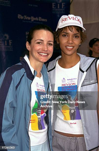 Kristin Davis and Halle Berry in Times Square as hosts of the Revlon Run/Walk for Women which raises money to support the fight against breast cancer.