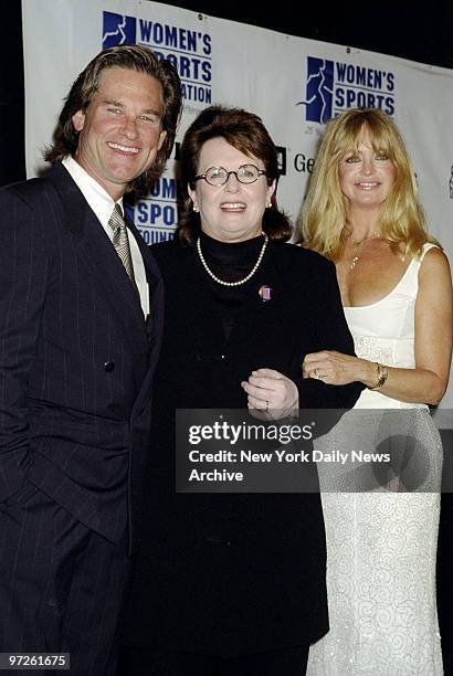 Kurt Russell and Goldie Hawn flank former tennis star Billie Jean King at the Women's Sports Foundation's 19th annual Salute to Women in Sports...