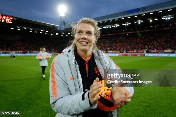 Lize Kop of Holland Women celebrates the victory during the World Cup Qualifier Women match between Holland v Slovakia at the Abe Lenstra Stadium on...