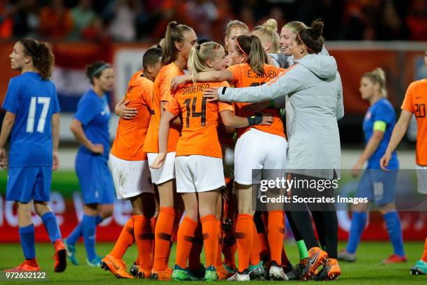 Shanice van de Sanden of Holland Women, Jill Roord of Holland Women, Jackie Groenen of Holland Women, Ellen Jansen of Holland Women celebrates the...