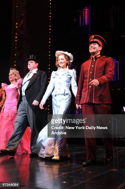 Lauren Graham ,Oliver Platt ,Kate Jennings Grant and Craig Bierko at Curtain ...at Opening Night of the B'Way Play "Guys And Dolls " held in the...