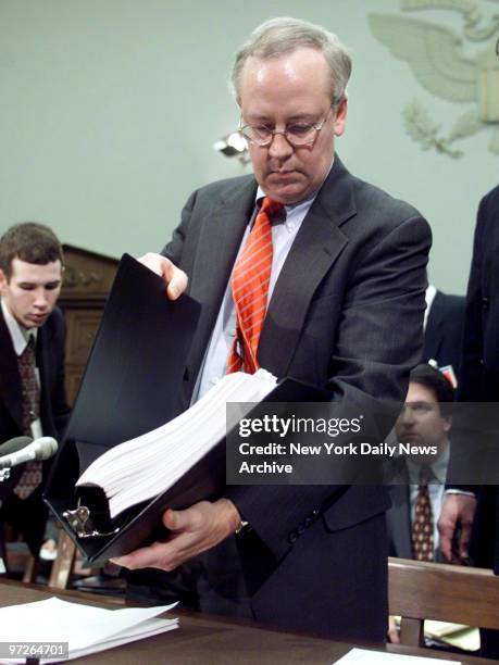 Independent counsel Kenneth Starr testifying at the House Judiciary Committee hearings on whether to impeach President Clinton.