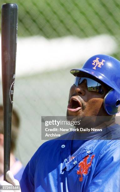 Bobby Bonilla in the batting cage during Mets spring training.