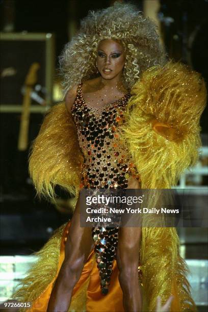 Female impersonator RuPaul performs at the "VH1 Divas 2000: A Tribute to Diana Ross" concert at the Theater at Madison Square Garden.