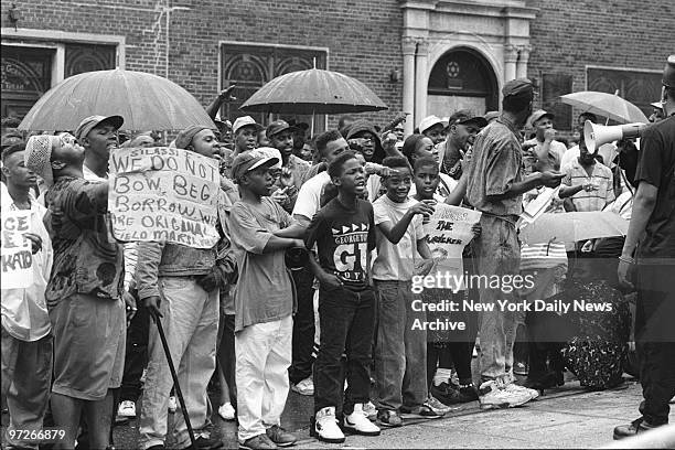 5,715 Riots Police Car Stock Photos, High-Res Pictures, and Images ...