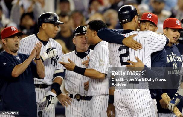 New York Yankees' Derek Jeter breaks Lou Gehrig's franchise hit record in the third inning of game against Baltimore Orioles. Jeter's 2,772 hit as a...