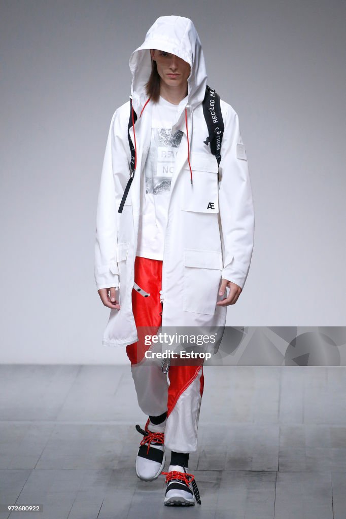 Christopher Raeburn - Runway - LFWM June 2018