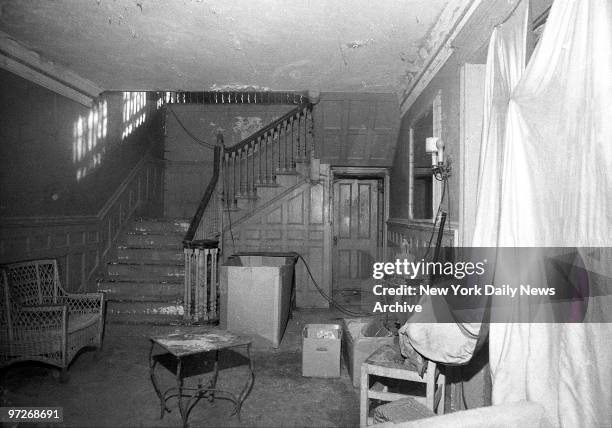 Interior of house lived in by Edith Bouvier Beale, Jackie Onassis' aunt, Edith Bouvier Beale and her spinster daughter, Edith call it home. Their...