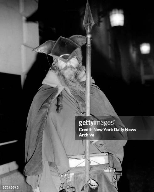 Moondog looming up in the night on Sixth Ave. Looks like the ghost of a long-dead Viking, but he will gladly accept alms.