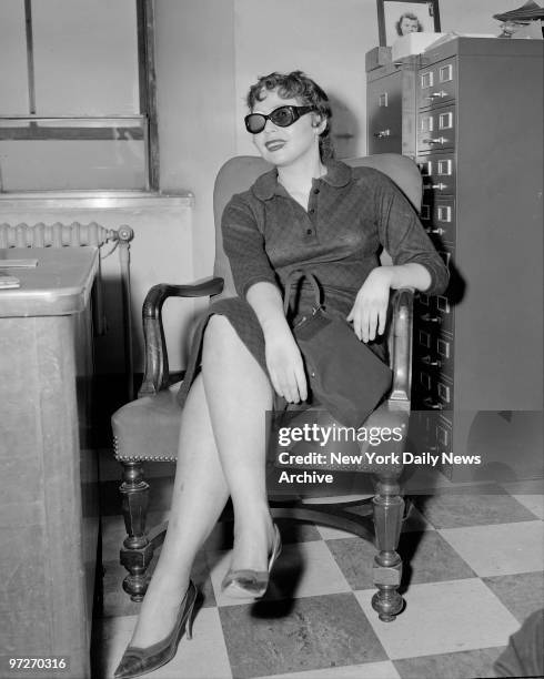 Linda Ris Linda Riss Photos and Premium High Res Pictures - Getty Images