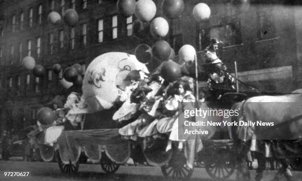 Macy's Thanksgiving Day Parade- First Parade, 1926