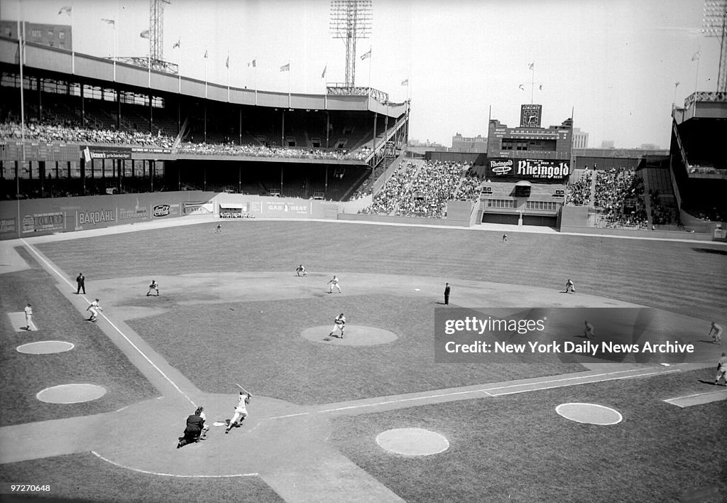 The Boston Braves and the New York Mets meet at Polo Grounds