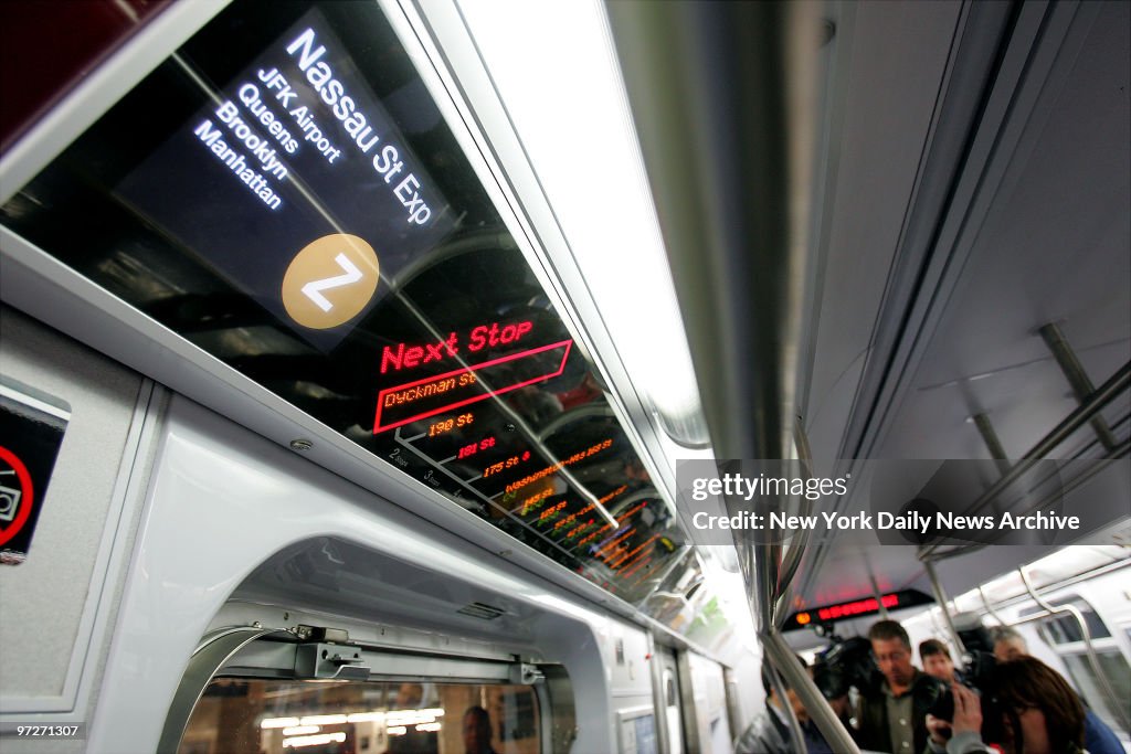 Subway R162 The R160 subway car, the newest member of the Metropolitan... News ...
