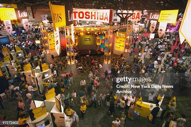 Computer Show 1996 902 Computer 1996 Stock Photos, High-Res Pictures, and Images - Getty ...