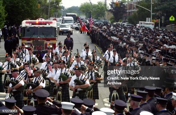 Michael Ragusa St Bernard Church Photos and Premium High Res Pictures - Getty Images