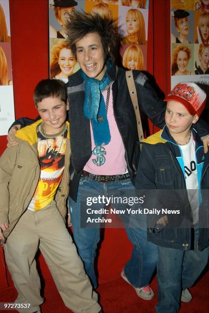 Sara Sugarman arrives with sons Joel and Adam for the premiere of the movie "Confessions of a Teenage Drama Queen" at the Loews 42nd St. E-Walk...