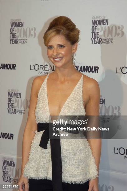 Sarah Michelle Gellar attends Glamour Magazine's salute to the 2003 "Women of the Year" at the Museum of Natural History.