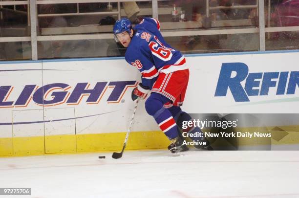 New York Rangers' Jaromir Jagr looks to head to the net during a game against the Ottawa Senators at Madison Square Garden. The Senators beat the...