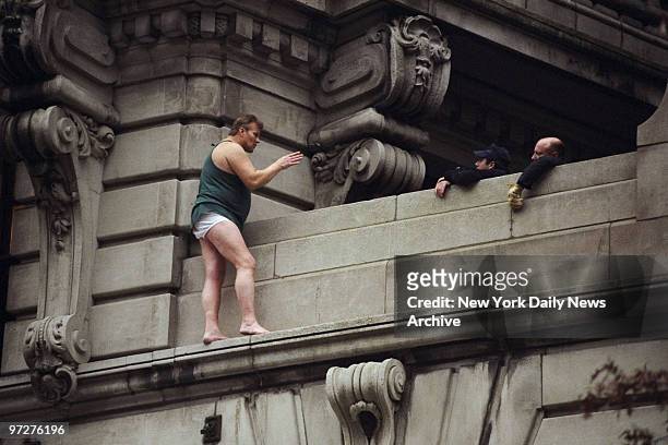 Jack Petelui attempts suicide by jumping from the Ansonia Hotel, as Emergency Service Unit Police try to talk him out of it. He eventually jumped...