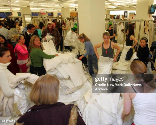 Filenes Filene Basement Photos and Premium High Res Pictures - Getty Images