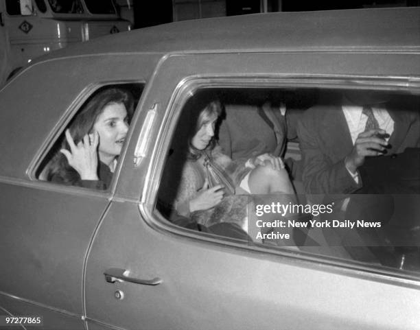 Jacqueline Kennedy with Frank Sinatra at Jilly's