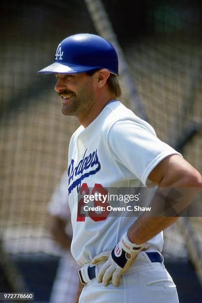 Kirk Gibson of the Los Angeles Dodgers takes BP at Dodger Stadium circa 1988 in Los Angeles,California.