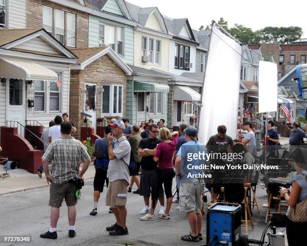The HBO's "Entourage" series film crew gets set to shoot at 58th St. And 41st Drive in Maspeth, Queens.