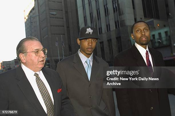 Jamal Barrow , rap protege of Sean Combs, outside 111 Centre St. Court House after making bail.