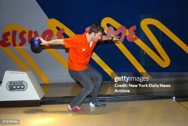 Craig Bierko shows his bowling form at the Second Stage Theatre's 18th Annual All-Star Bowling Classic at Leisure Time Bowling Lanes in the Port...