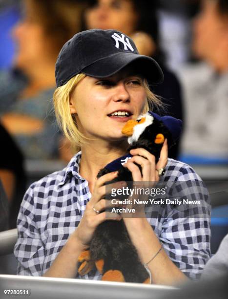 Yankees vs Chicago White Sox at Yankee Stadium., Actress Kirsten Dunst