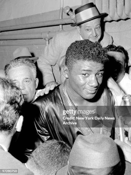 Floyd Patterson Robe American Floyd Patterson Photos and Premium High Res Pictures - Getty ...