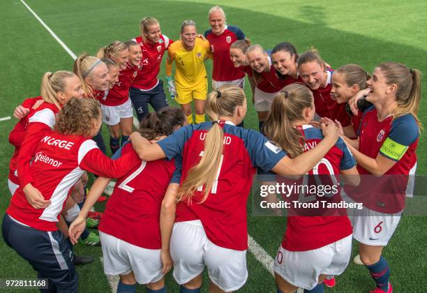 Ingrid Hjelmseth, Ingrid Moe Wold, Maria Thorisdottir, Maren Mjelde, Isabell Herlovsen, Caroline Graham Hansen, Lisa Marie Utland, Ingrid S Engen,...