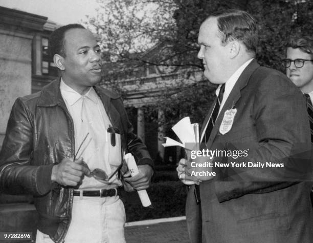 James Meredith speaking with reporter Marty McLoughlin at Columbia sit-in.