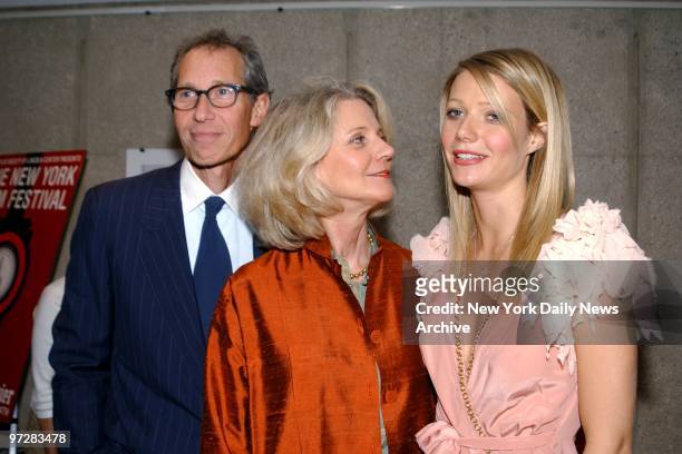 Bruce Paltrow and Blythe Danner are on hand with their daughter, Gwyneth Paltrow, for a screening of "The Royal Tenenbaums" at the New York Film...