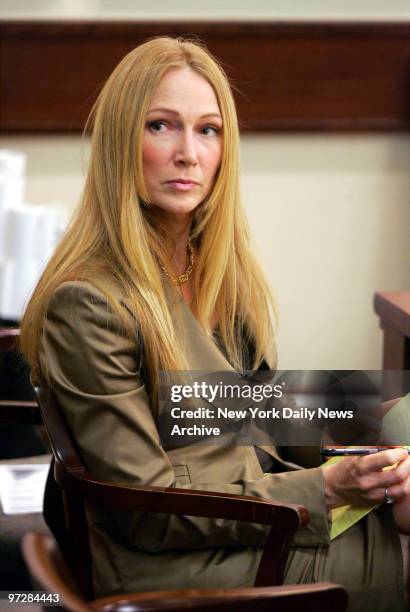 Jean Strahan, wife of New York Giants' defensive end Michael Strahan, sits in Essex County Family Court in Newark, N.J., during divorce proceedings.