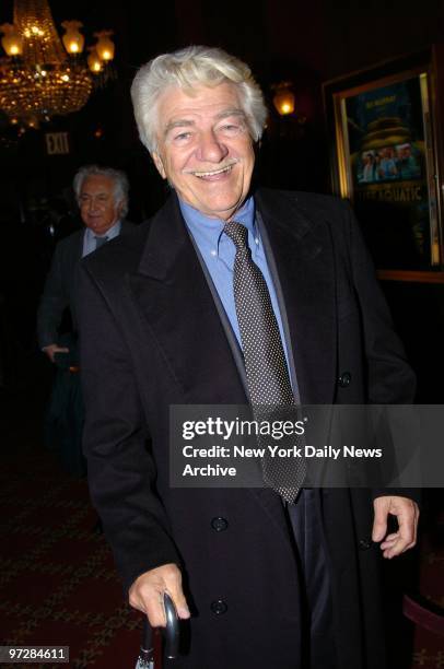 Seymour Cassel is on hand at the Ziegfeld Theater for the world premiere of "The Life Aquatic With Steve Zissou." He's in the film.
