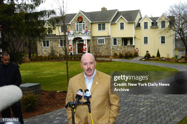 Former New York City Police Commissioner Bernard Kerik speaks to news media outside his home in Franklin Lakes, N.J., to speak to news media. Last...