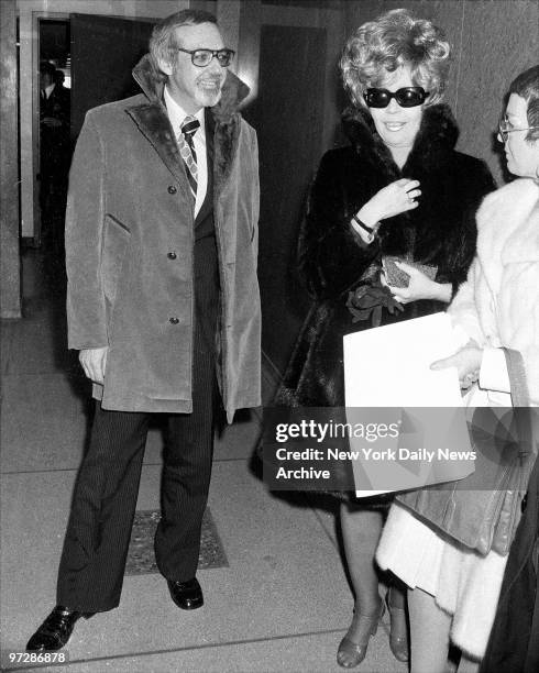 Linda Ris Linda Riss Photos and Premium High Res Pictures - Getty Images