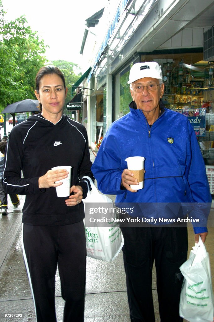 Former New York Knicks' head coach Larry Brown and his wife,