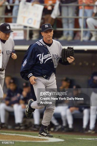 New York Yankees' David Cone trots in from bullpen during game three of the World Series against the San Diego Padres at Qualcomm Park in San Diego,...