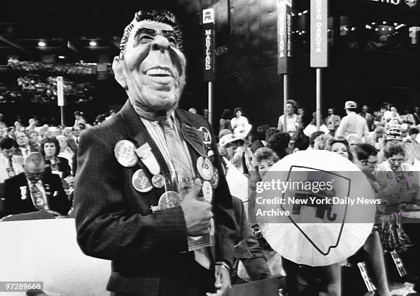 George Ragan Mask 177 Reagan Mask Stock Photos, High-Res Pictures, and Images - Getty Images