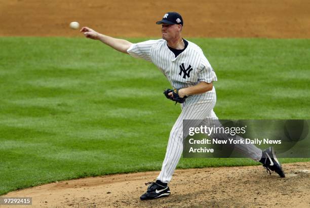 New York Yankees' reliever Jeff Nelson delivers a pitch in the eighth inning of a game against the Texas Rangers at Yankee Stadium. Nelson, acquired...
