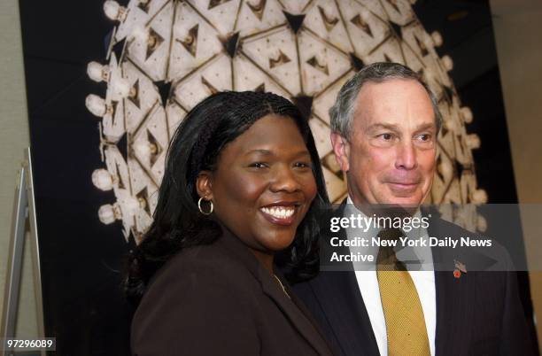 Shoshana Johnson, who was shot and captured with Jessica Lynch during the war in Iraq, joins Mayor Michael Bloomberg at the Millennium Hotel. He said...