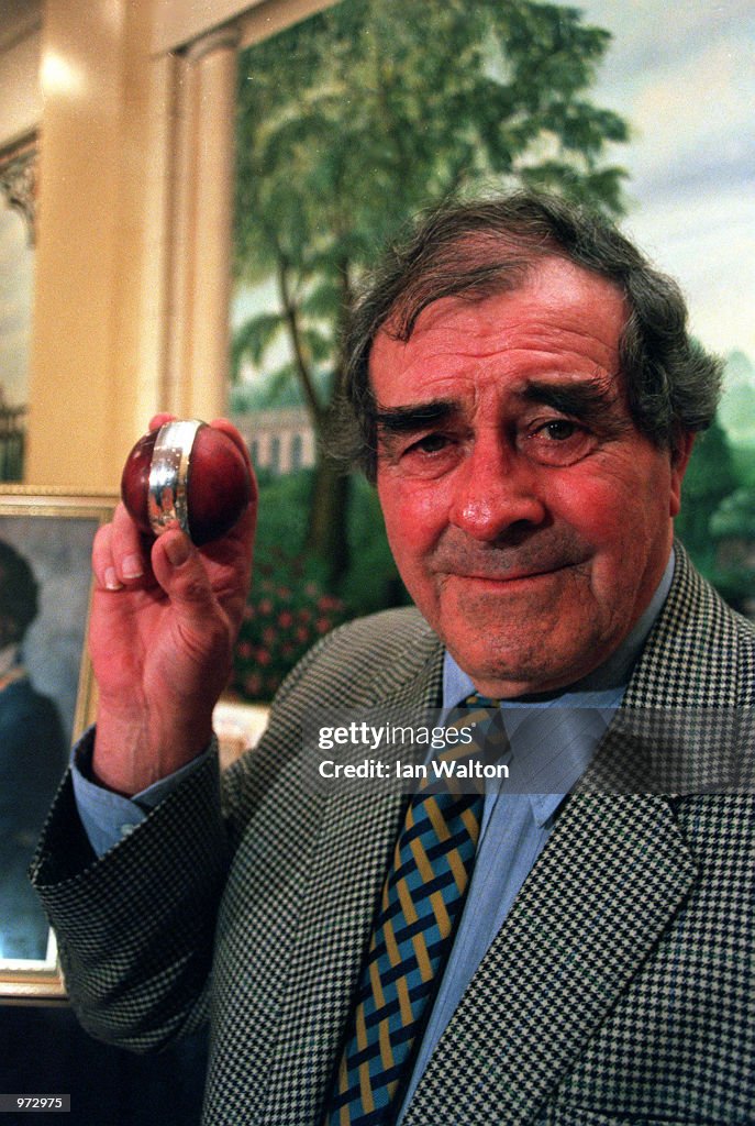 Ex England International And Yorkshire Legendary Cricketer Fred ex-england-international-and-yorkshire-legendary-cricketer-fred