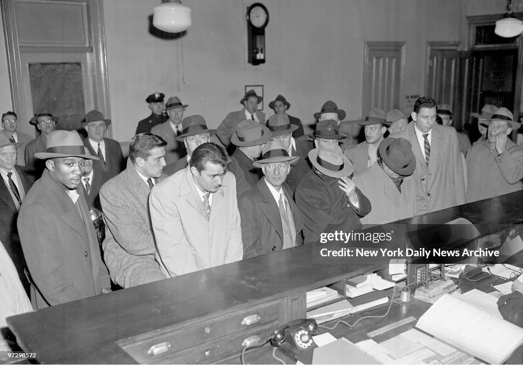 CCNY Basketball Fix...Cage stars, accused briber and materia