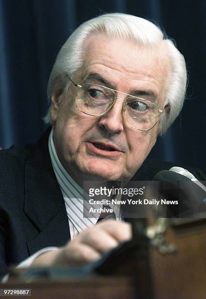 Chairman Henry Hyde testifies during a hearing held by the House Judiciary Committee on the possible impeachment of President Clinton.