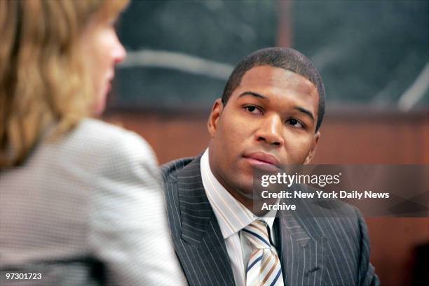 New York Giants' defensive end Michael Strahan attends the last day of divorce proceedings with his estranged wife, Jean, at Essex County Family...